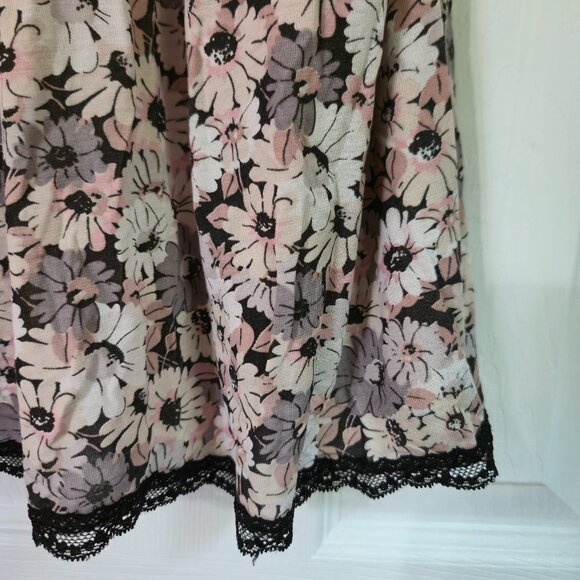 Victoria Secret Lace Sleepwear Size M - Picture 2 of 7
